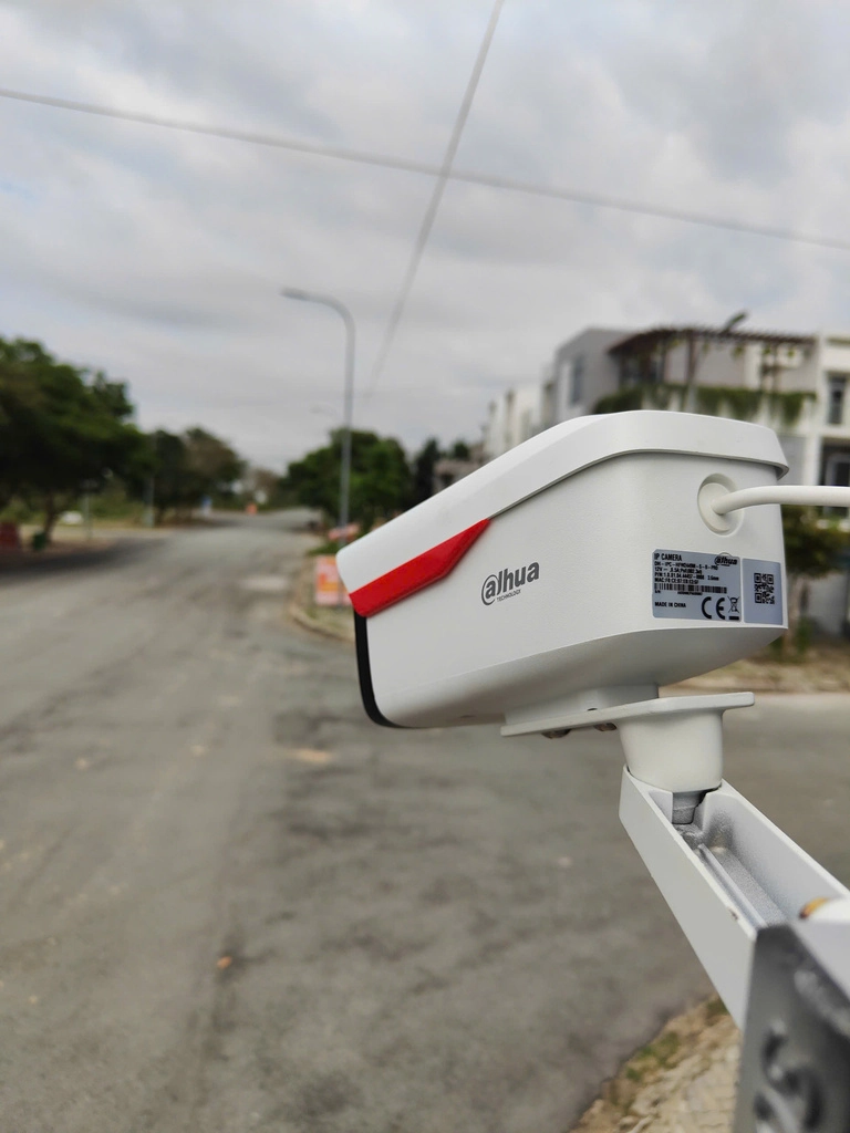 Thi Công Hệ Thống Camera Của Viễn Thông Triệu Năng Mới Chốt