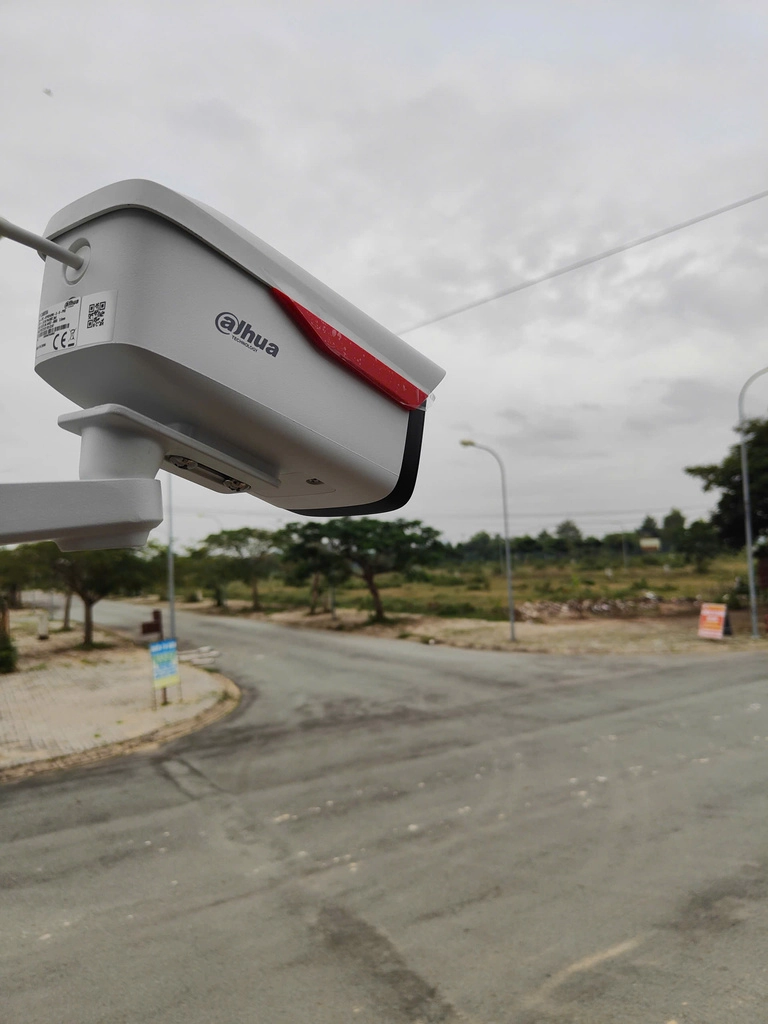 Thi Công Hệ Thống Camera Của Viễn Thông Triệu Năng Mới Chốt