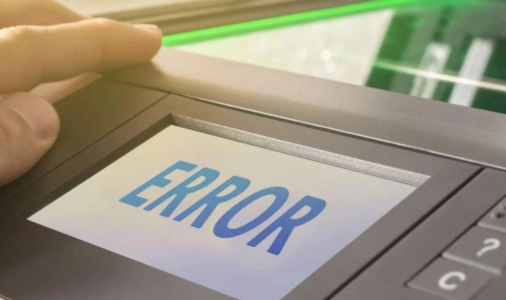 Máy photocopy đang bị treo do lỗi hệ thống